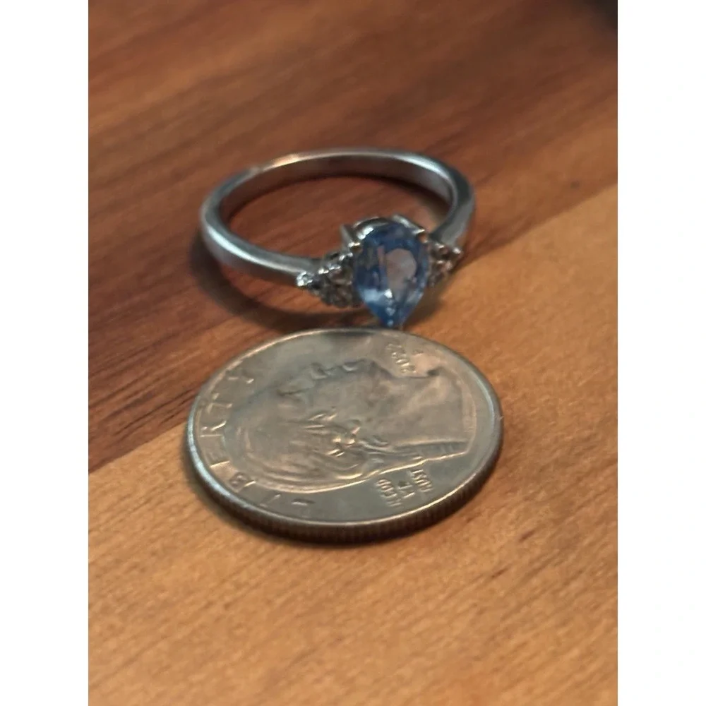 Sterling Silver Natural Blue Topaz Solitaire Ring Size 10.25